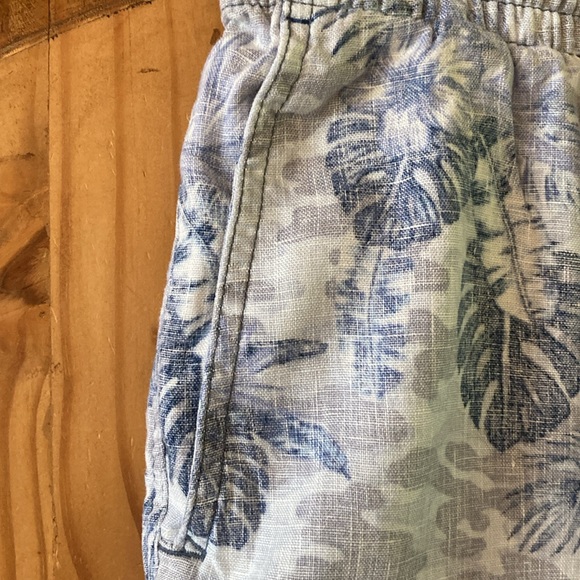 Men's Tommy Bahama blue gray leaf linen blend elastic waist chino shorts size M - Picture 3 of 8